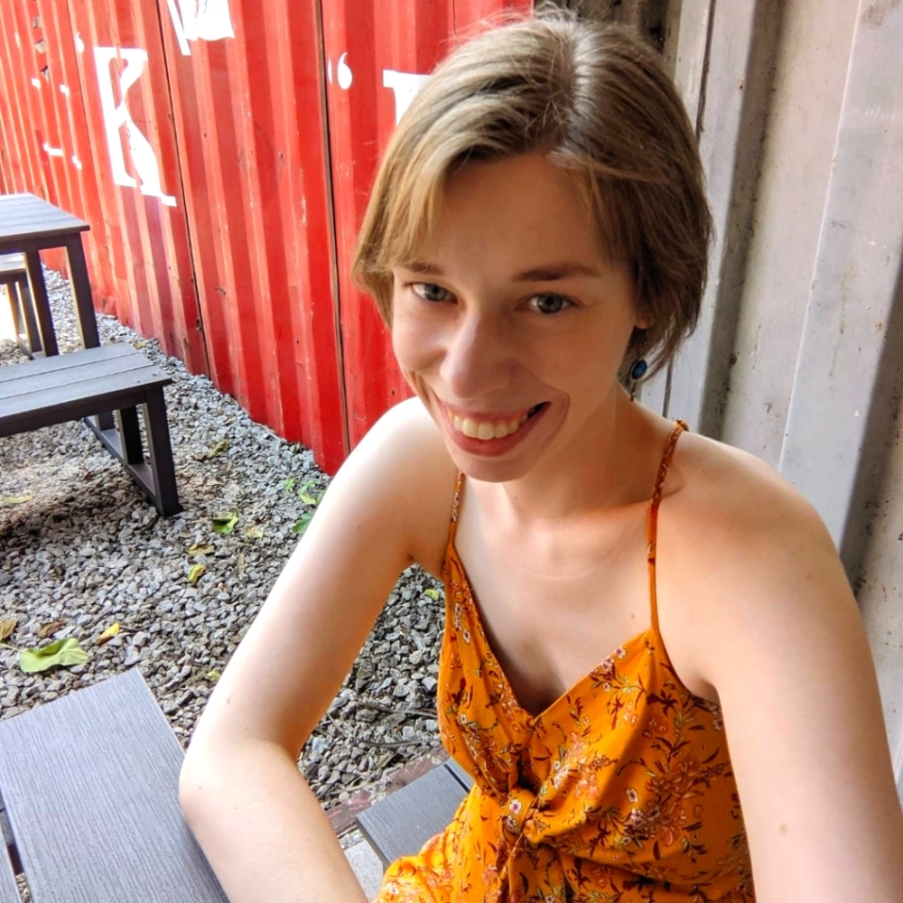 Meet your Posher, Cassie